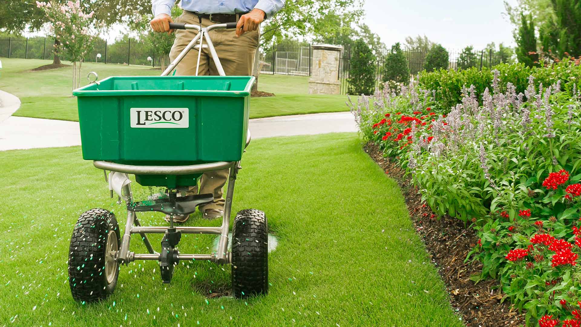 lawn-fertilizer-companies-near-me-weedex-lawn-care