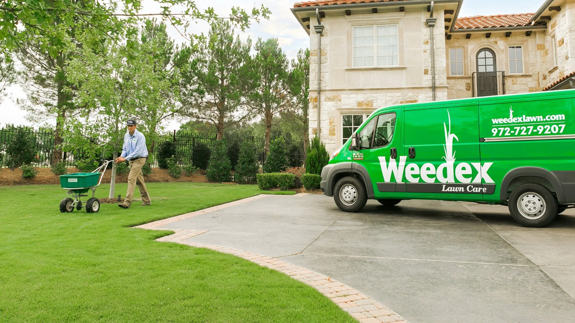 Don’t Forget to Have Your Lawn Fertilized During the Spring Season!
